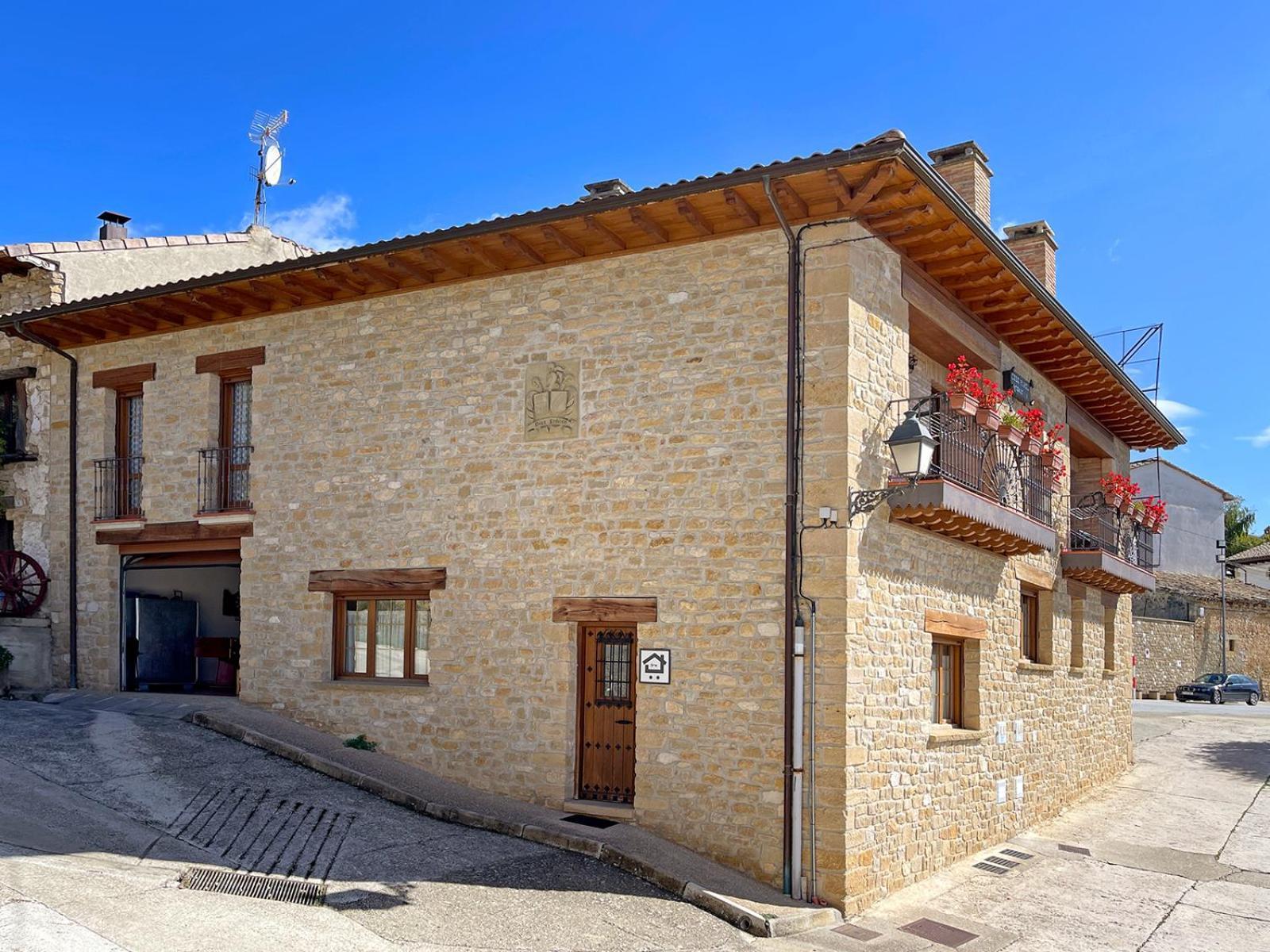 Casar Rural Lazkua I-ii Holiday home Eraul